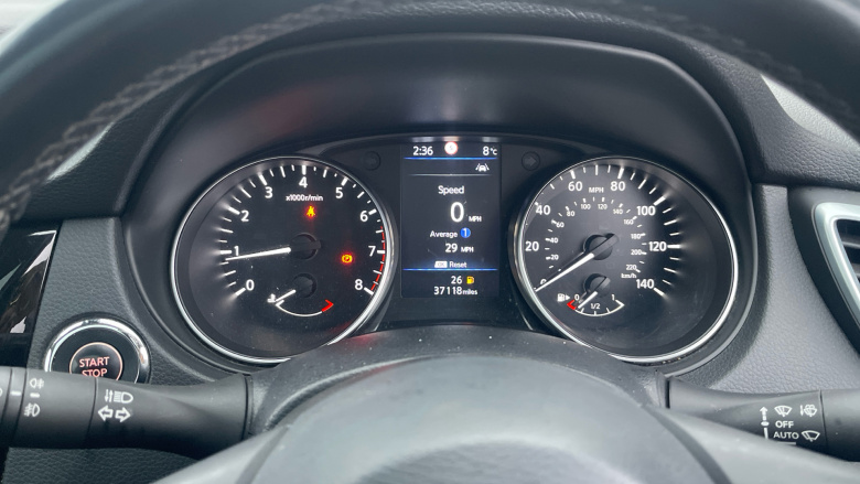 Nissan Qashqai 1.3 DiG-T N-Connecta 5dr [Glass Roof Pack] Petrol Hatchback